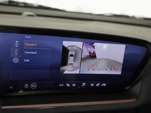 Used 2025 Buick Envision Sport Touring image 21