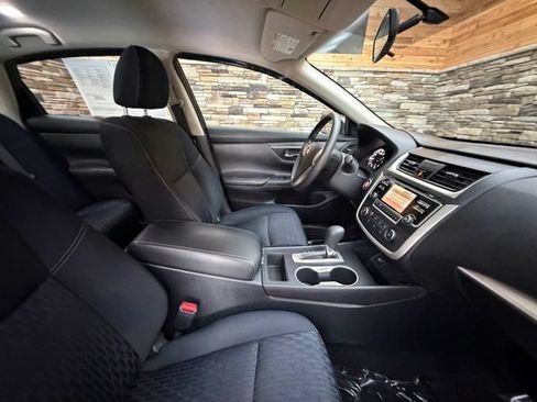 Used 2017 Nissan Altima 2.5 S w/ Power Driver Seat Package FWD image 16
