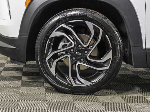 Used 2024 Chevrolet TrailBlazer RS w/ Convenience Package FWD image 19