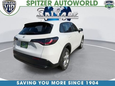 Used 2023 Honda HR-V LX image 9