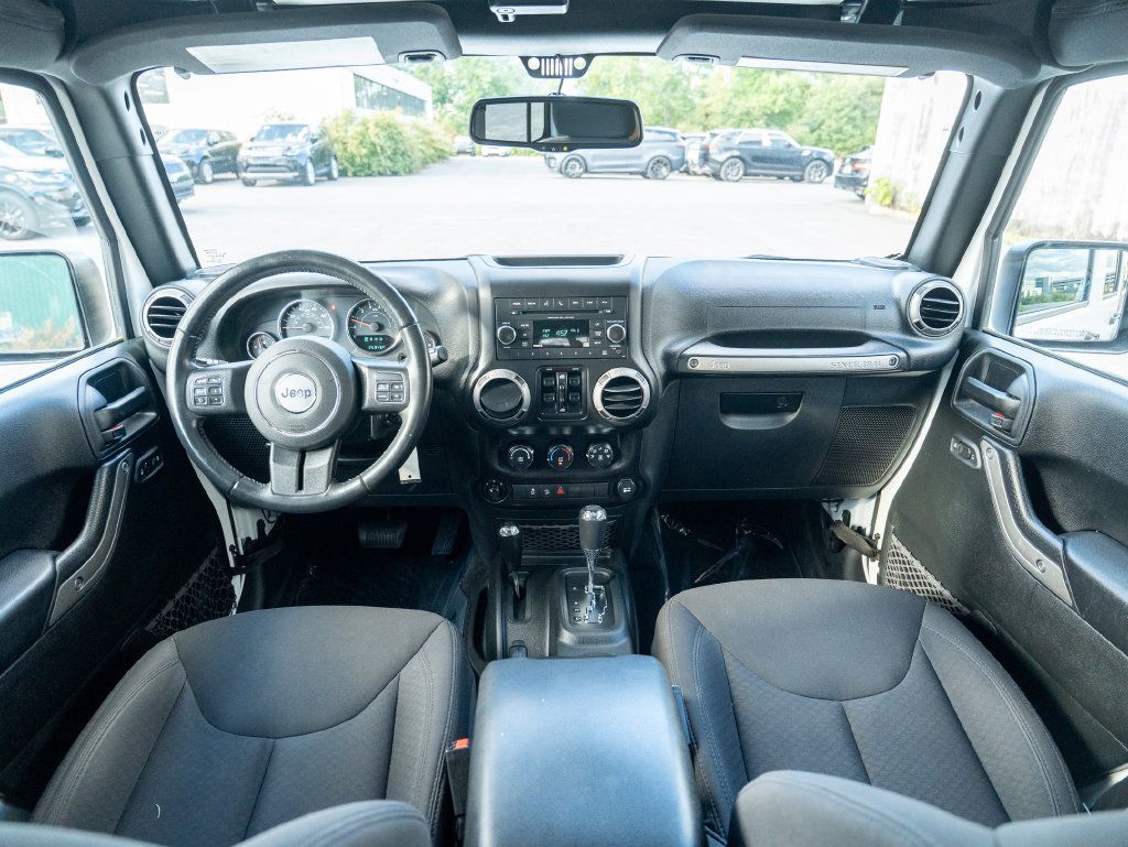 Used 2017 Jeep Wrangler Unlimited Sport w/ Quick Order Package 24S AWD/4WD image 19