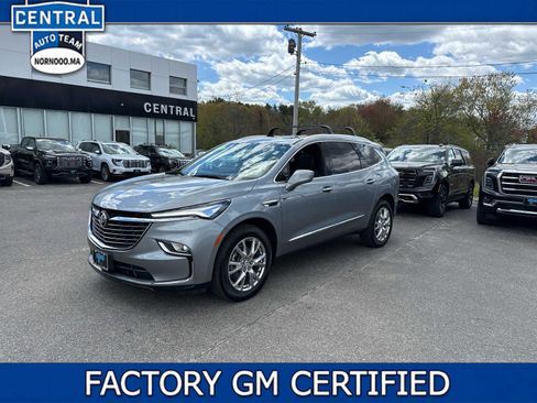 Used 2023 Buick Enclave Essence w/ Experience Buick Package AWD/4WD image 1
