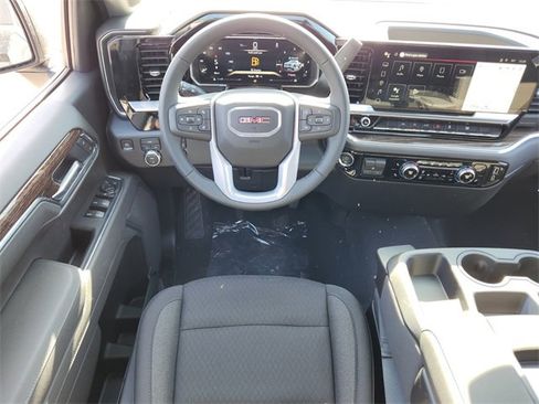 New 2026 GMC Sierra 1500 Elevation image 14