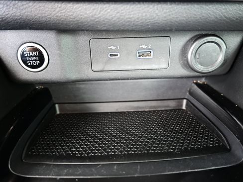 Used 2021 Nissan Rogue SV FWD image 26