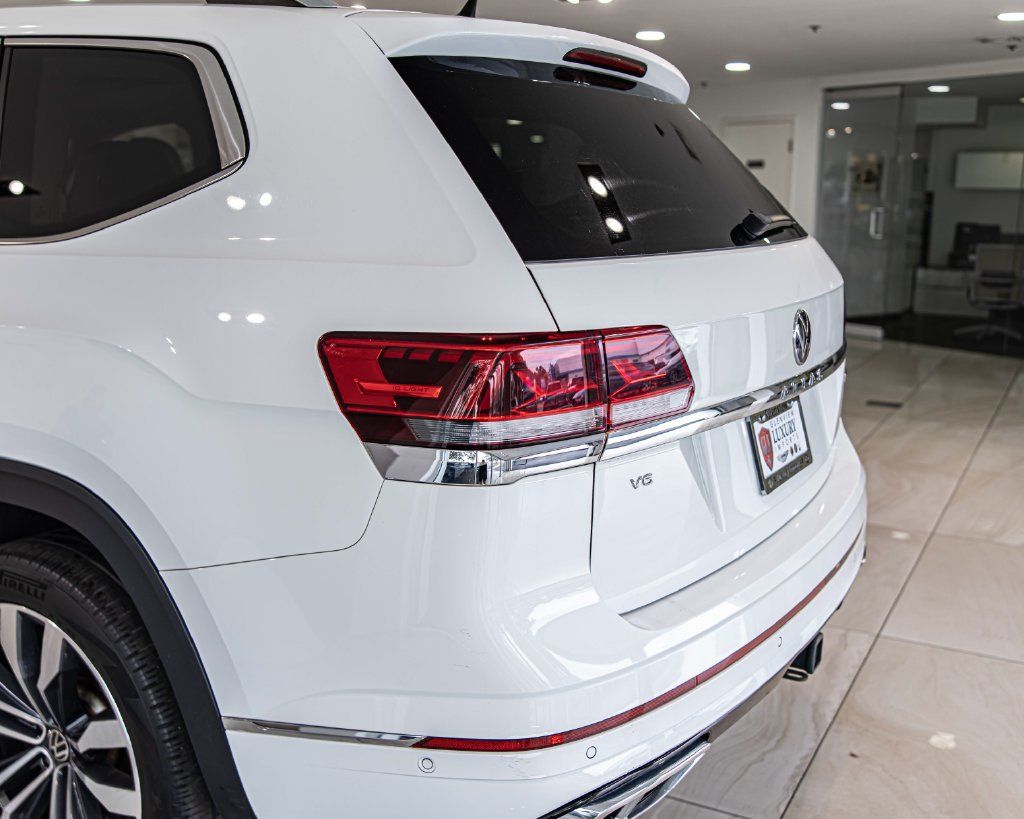Used 2021 Volkswagen Atlas SEL Premium R-Line AWD/4WD image 14