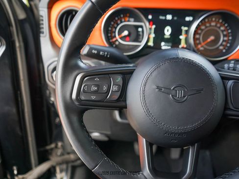 Used 2021 Jeep Wrangler Unlimited Sport image 22