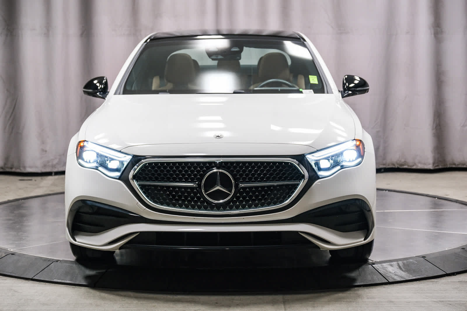 Used 2026 Mercedes-Benz E 350 4MATIC Sedan w/ Driver Assistance Package image 6