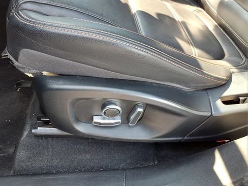 Used 2019 Jaguar F-PACE Prestige AWD/4WD image 12