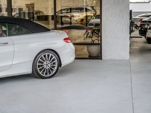 Used 2018 Mercedes-Benz C 300 Cabriolet image 59