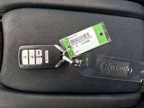 Used 2018 Honda Civic EX image 11