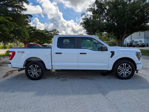 Used 2023 Ford F150 XL w/ STX Appearance Package RWD image 3