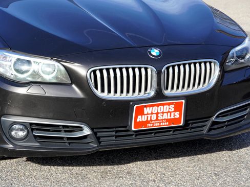 Used 2014 BMW 528i xDrive Sedan image 3