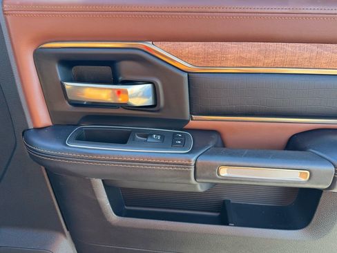 Used 2022 RAM 2500 Limited image 23