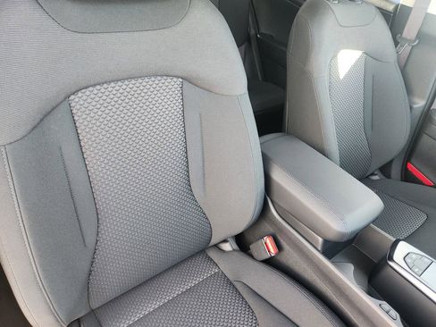 New 2026 Kia Sportage S image 16