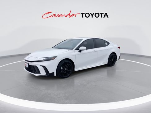 Certified 2026 Toyota Camry SE image 4