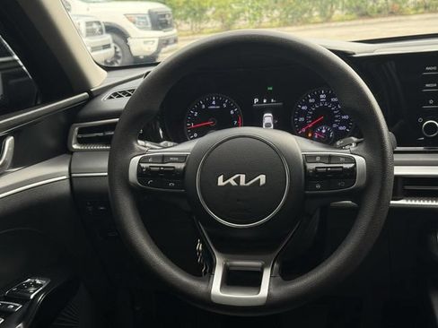 Used 2023 Kia K5 LXS FWD image 21