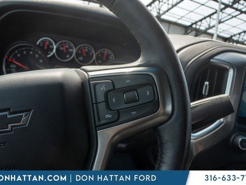Used 2021 Chevrolet Silverado 1500 RST AWD/4WD image 12