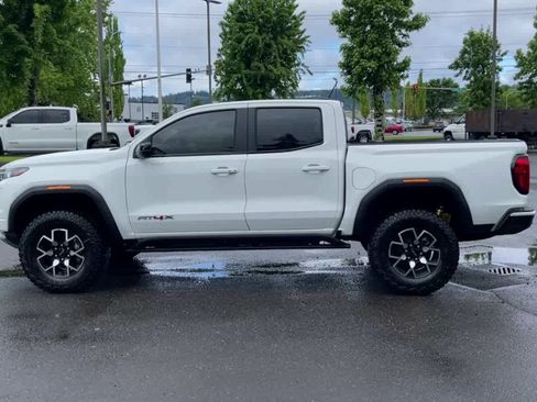 New 2025 GMC Canyon AT4 w/ AT4X Package image 74