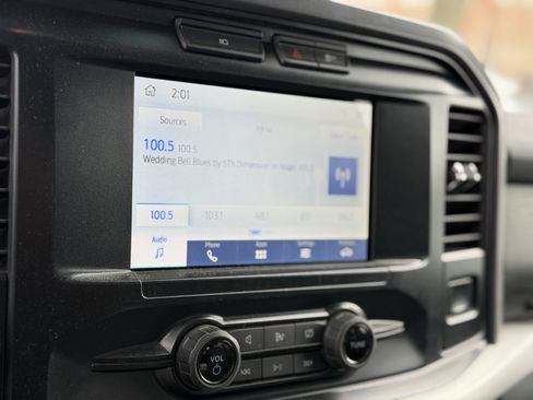 Used 2022 Ford F150 XLT w/ Trailer Tow Package image 21