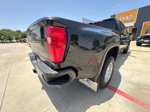 Used 2024 Chevrolet Silverado 3500 High Country w/ High Country Premium Package AWD/4WD image 24