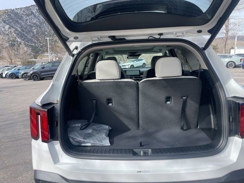 New 2026 Kia Sorento EX w/ EX Premium Package image 6