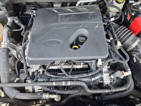 Used 2020 Ford Escape SE FWD image 29