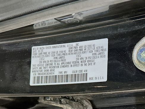 Used 2025 MAZDA CX-50 AWD 2.5 S w/ Premium Package image 12