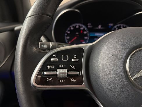 Used 2020 Mercedes-Benz GLC 300 image 25