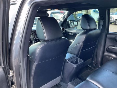 Used 2020 Toyota Tacoma TRD Pro AWD/4WD image 12
