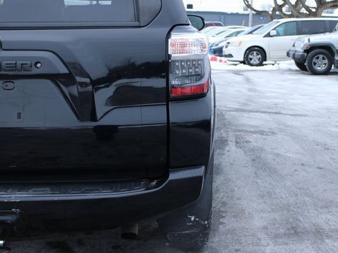 Used 2019 Toyota 4Runner SR5 image 45