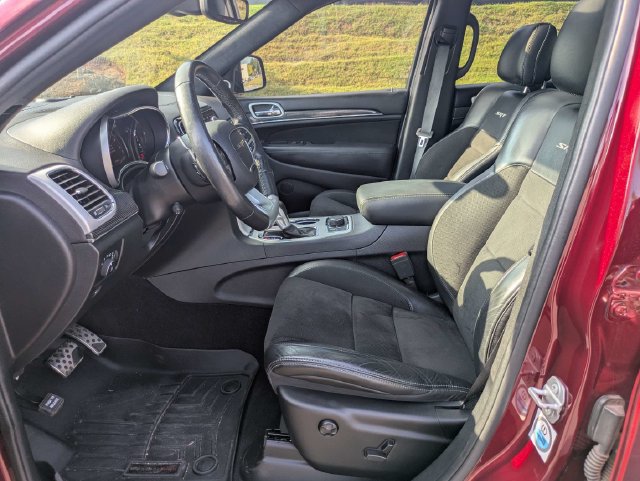 Used 2021 Jeep Grand Cherokee SRT AWD/4WD image 21