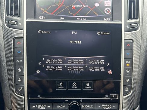 Used 2016 INFINITI Q50 3.0t Premium w/ 3.0T Premium Plus Package image 22