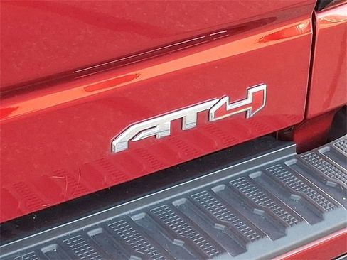 Used 2021 GMC Sierra 1500 AT4 w/ Technology Package image 27