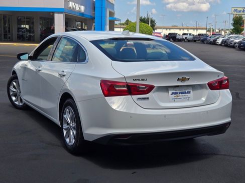 Certified 2025 Chevrolet Malibu LT FWD image 15