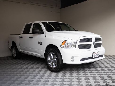 Used 2019 RAM 1500 Express w/ Express Value Package RWD image 6