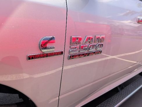 Used 2018 RAM 2500 SLT AWD/4WD image 7