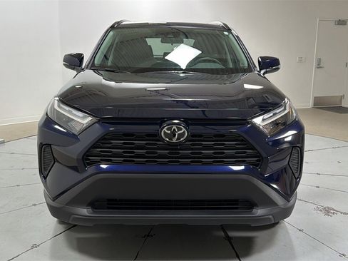 Used 2025 Toyota RAV4 XLE image 2