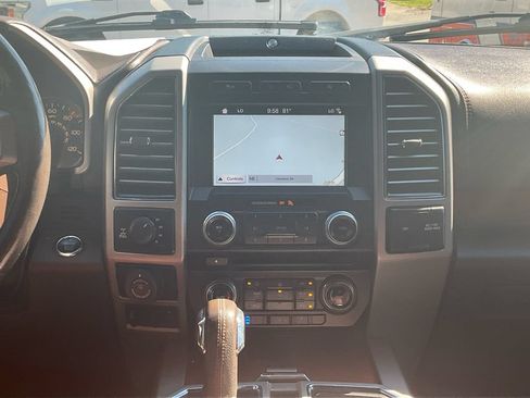 Used 2018 Ford F150 King Ranch w/ Equipment Group 601A Luxury AWD/4WD image 19