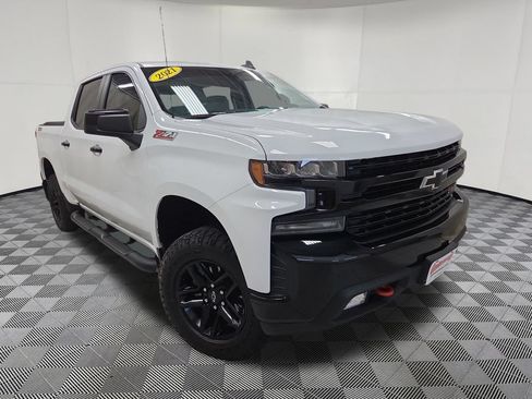Used 2021 Chevrolet Silverado 1500 LT Trail Boss w/ Convenience Package II AWD/4WD image 3
