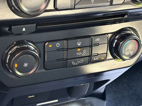 Used 2016 Ford F150 XLT AWD/4WD image 17