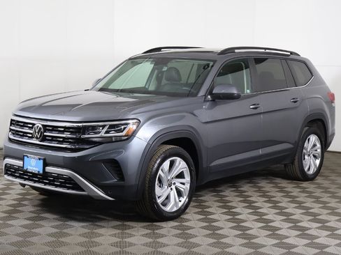 Used 2021 Volkswagen Atlas SE w/ Panoramic Sunroof Package image 10