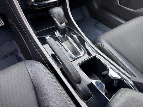 Used 2017 Honda Accord Sport image 33