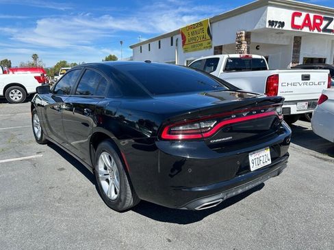 Used 2022 Dodge Charger SXT image 29