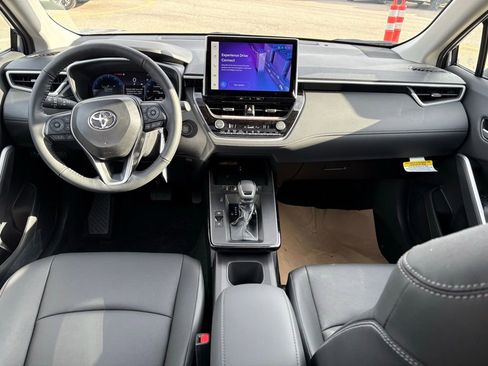 New 2026 Toyota Corolla Cross XLE w/ Convenience Package image 12