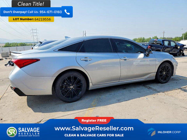 Used 2022 Toyota Avalon Touring w/ Carpet Mat Package (TMS) FWD image 4