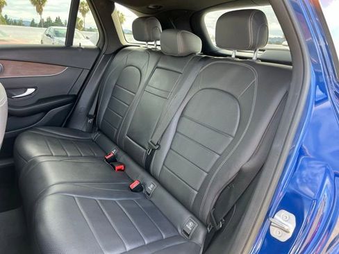 Used 2020 Mercedes-Benz GLC 300 image 12