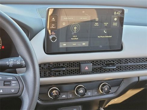 New 2026 Honda HR-V LX image 11