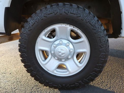 Used 2017 RAM 3500 Tradesman w/ Popular Equipment Group image 42