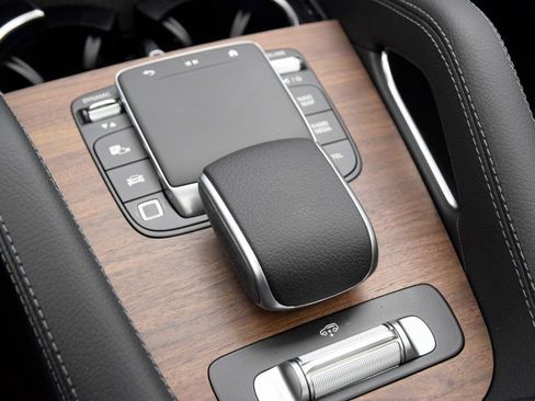 New 2026 Mercedes-Benz GLE 580 4MATIC image 29