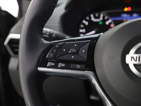 Used 2019 Nissan Altima 2.5 SV image 25